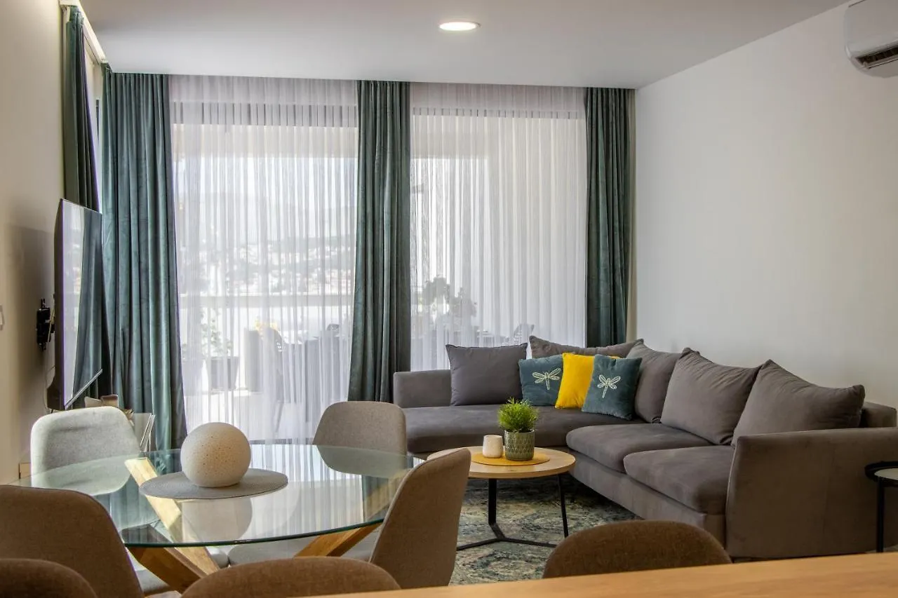Luxury Apartment Casia With Heated Pool And Pleasent Terrace Trogir