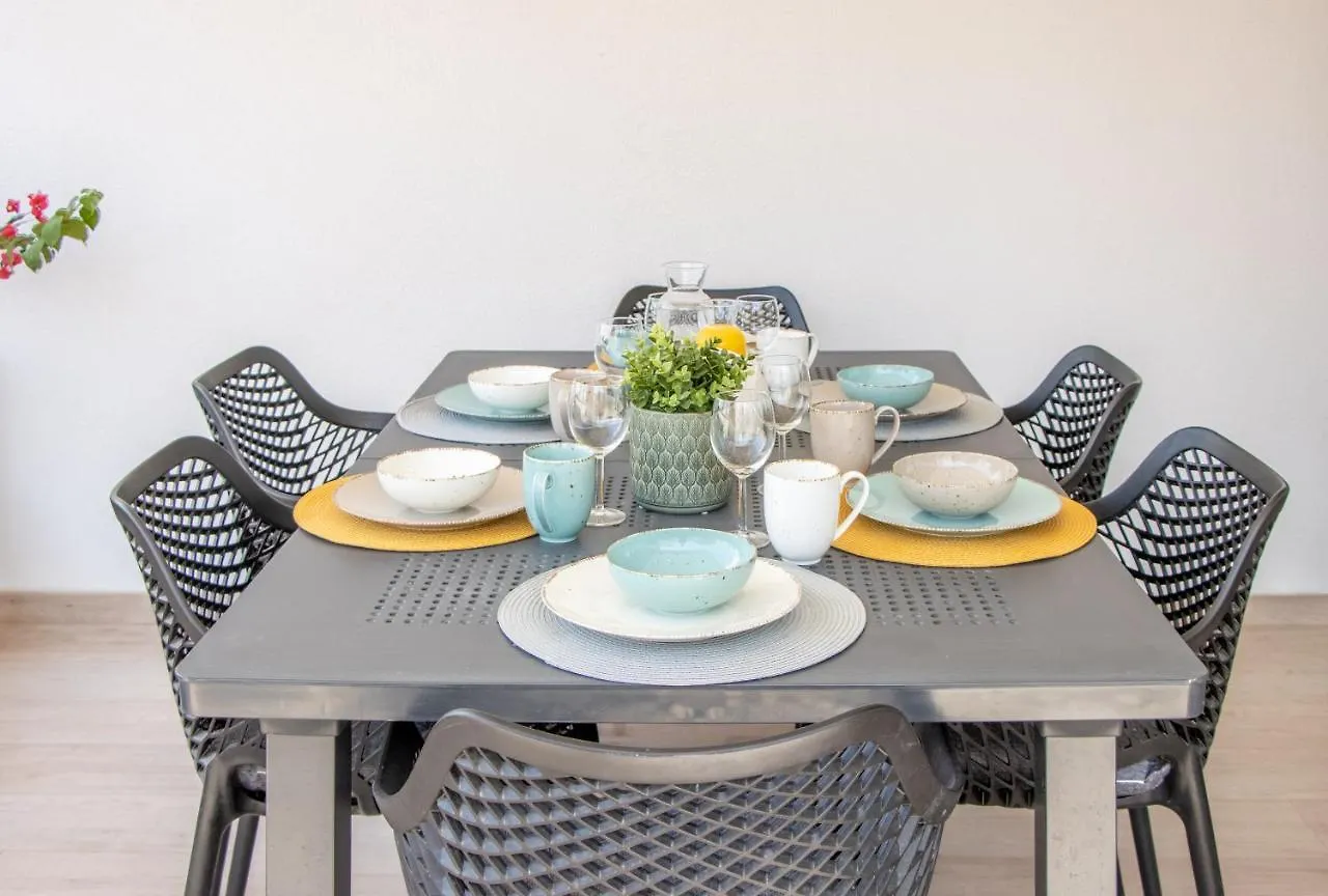 Luxury Apartment Casia With Heated Pool And Pleasent Terrace Trogir